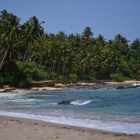 Ashford Beach Matara Dış mekan fotoğraf